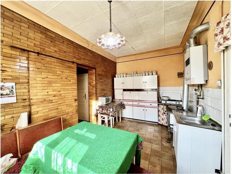 Duplex cu 4 camere cu Canalizare în Lazaret