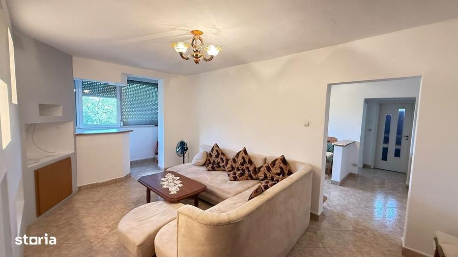 Apartament cu 3 camere în Dacia