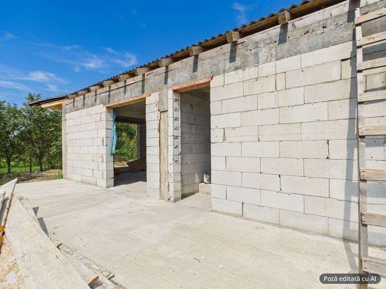 Duplex cu 3 camere cu Canalizare în Șag