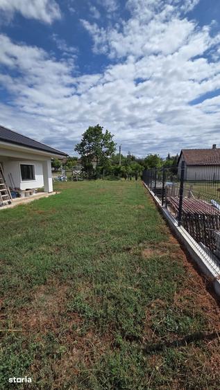 Casă cu 3 camere cu Teren 700 Mp în Viile Satu Mare