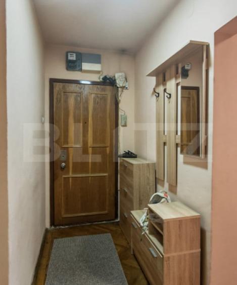 Apartament 3 camere decomandat, etaj intermediar, zona Maghe - 8