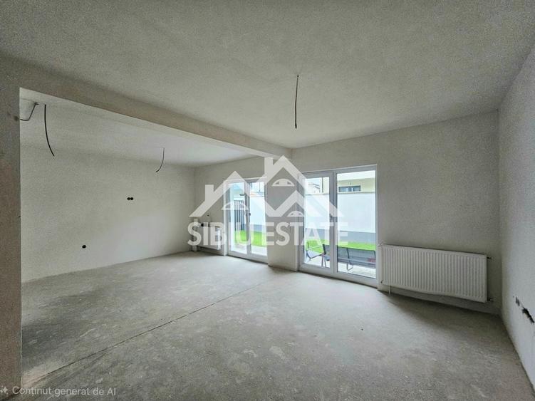 Duplex cu 4 camere cu Canalizare în Șelimbăr