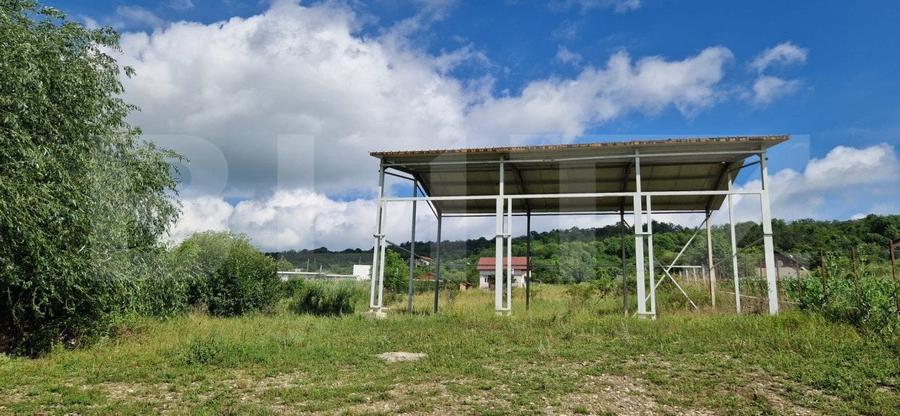 Teren extravilan, Hala 100 mp, teren 600 mp, acces facil, Zona Emerson - 2