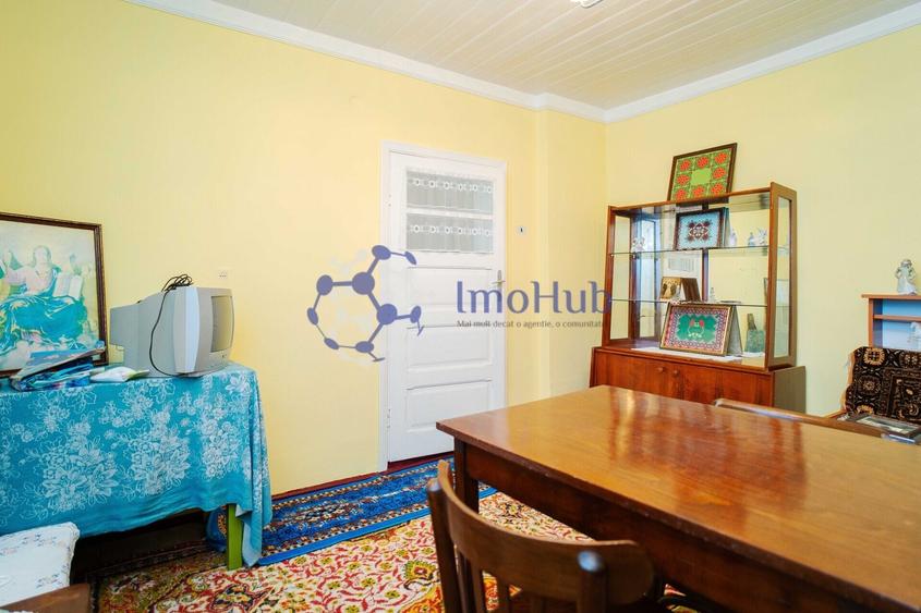 Casă individuală cu 6 camere cu Teren 2223 Mp în Voinești