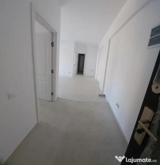 Garsonieră semidecomandată în Central