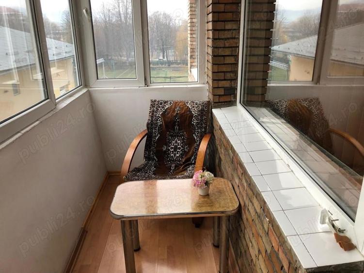 Apartament cu 2 camere decomandat în Petros
