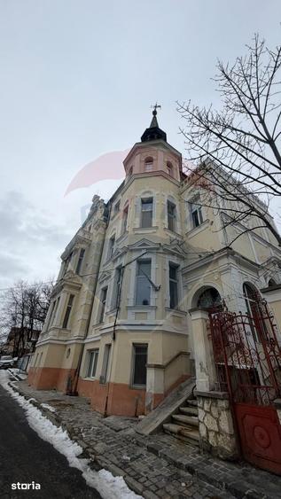 Casă cu Teren 820 Mp în Centrul Istoric