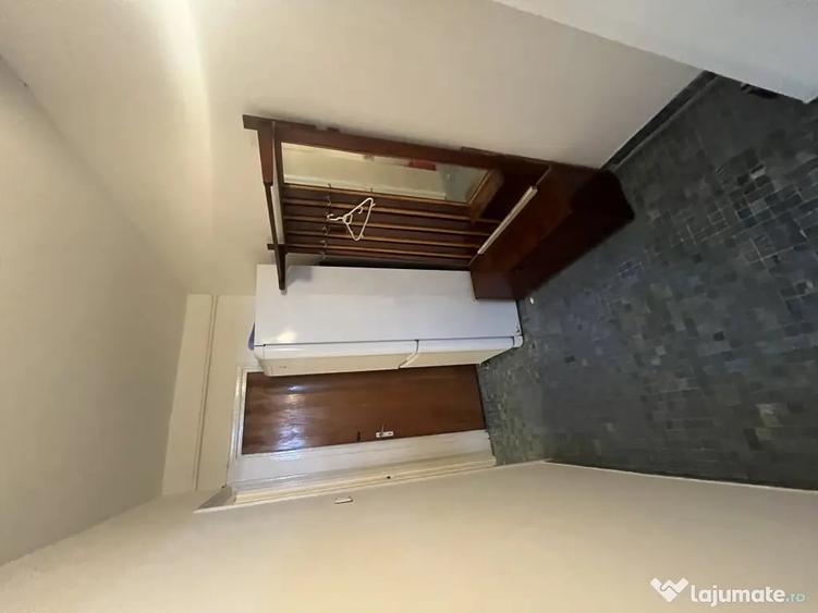Garsonieră decomandată în Găvana