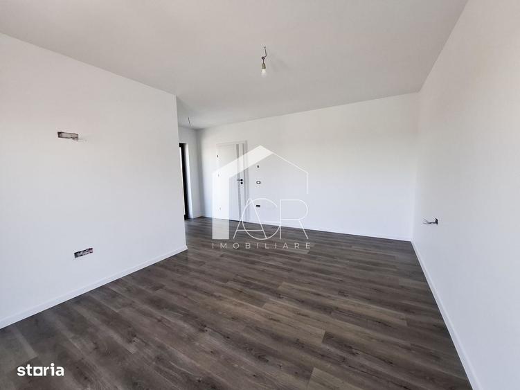 Casă cu 4 camere în Păulești