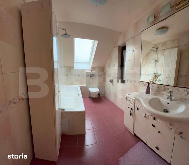Casă cu 4 camere cu Teren 400 Mp în Giroc