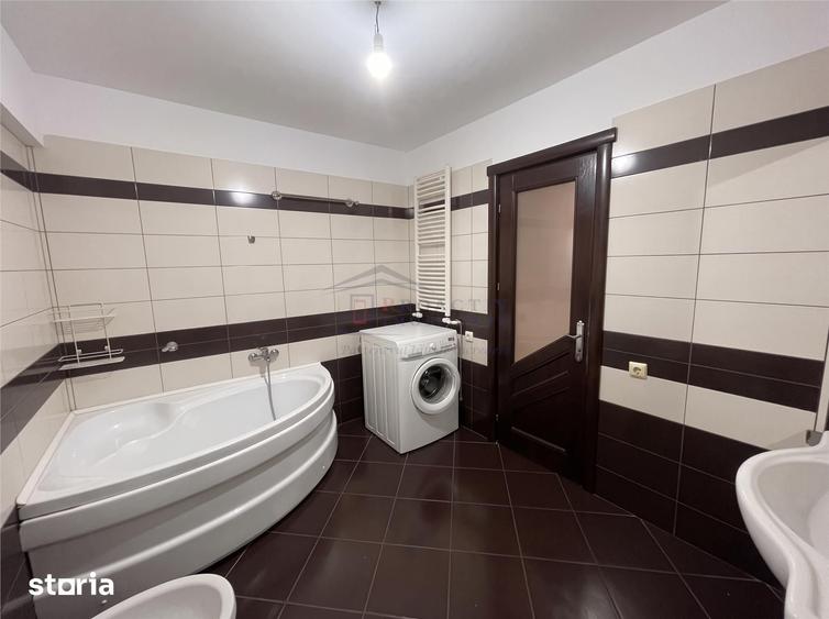 Apartament cu 3 camere în Șcheia