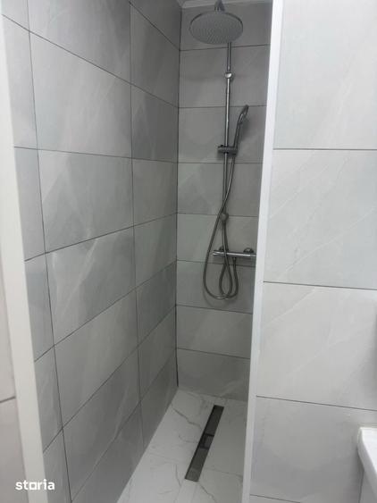 Casă cu 2 camere cu Teren 20 Mp în Centrul Civic
