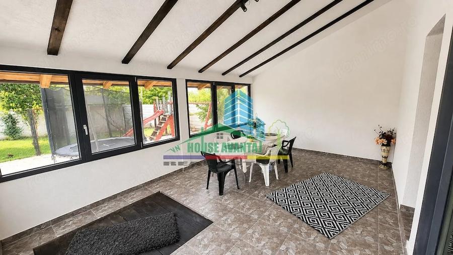 Casă cu Teren 790 Mp în Vest