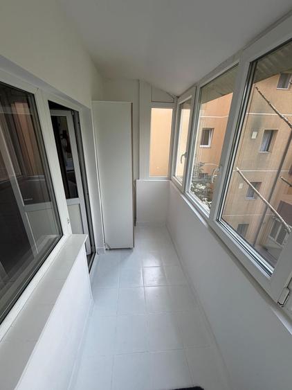 Apartament cu 2 camere decomandat în Take Ionescu