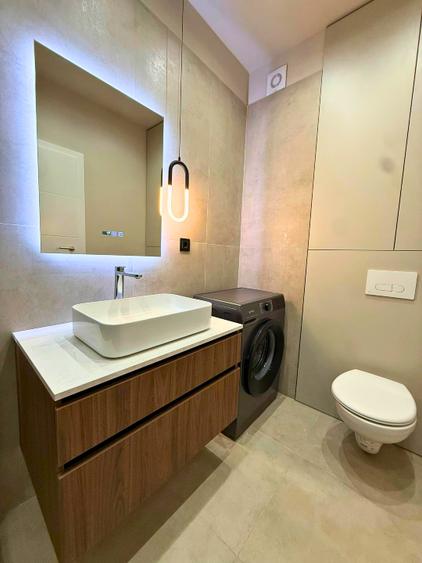 Apartament cu 2 camere semidecomandat în Florești