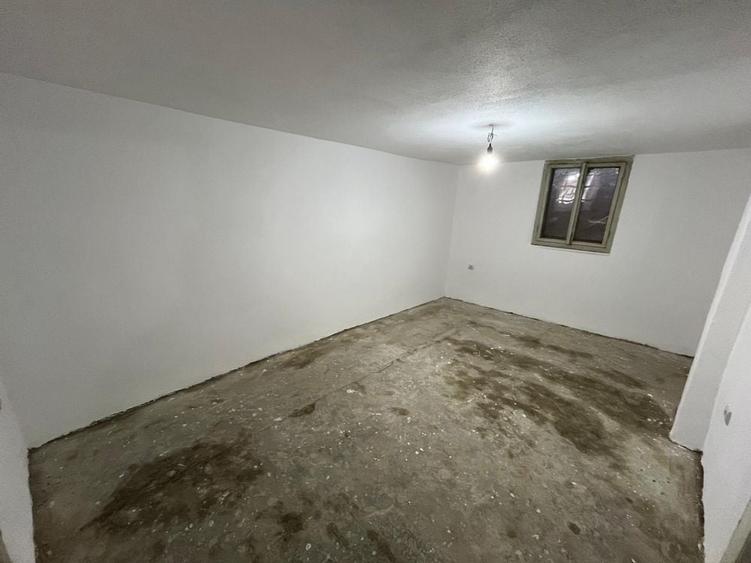 Casă cu 4 camere în Cladova