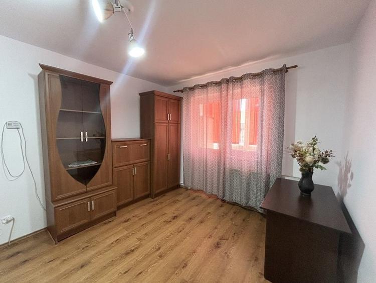 Apartament cu 2 camere nedecomandat, mobilat în Hipodrom 3