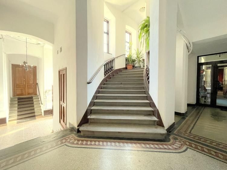 Apartament in imobil istoric - zona Baile Neptun - 22