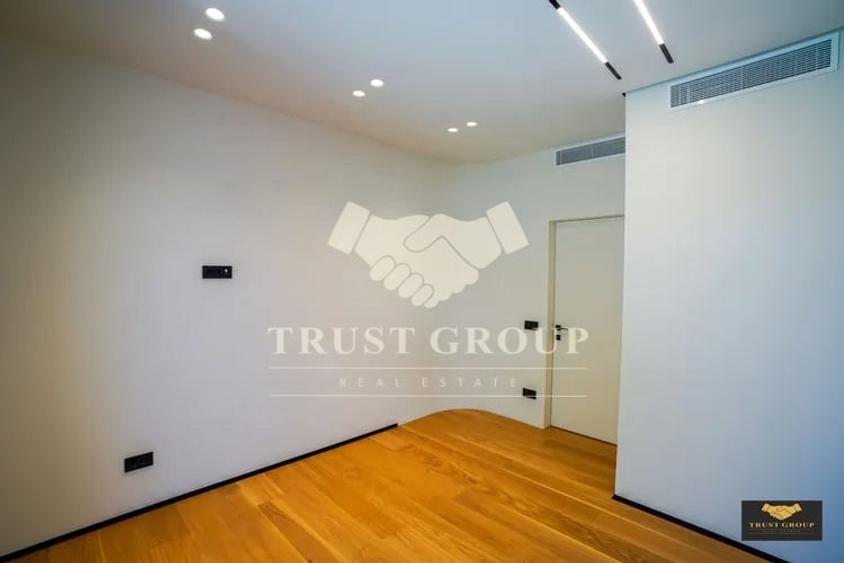 Apartament cu 4 camere decomandat în Domenii
