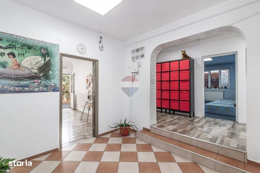 Casă cu 4 camere în Drumul Taberei