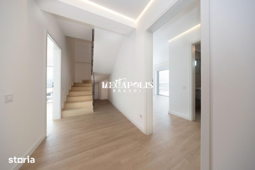 Apartament cu 4 camere în Astra