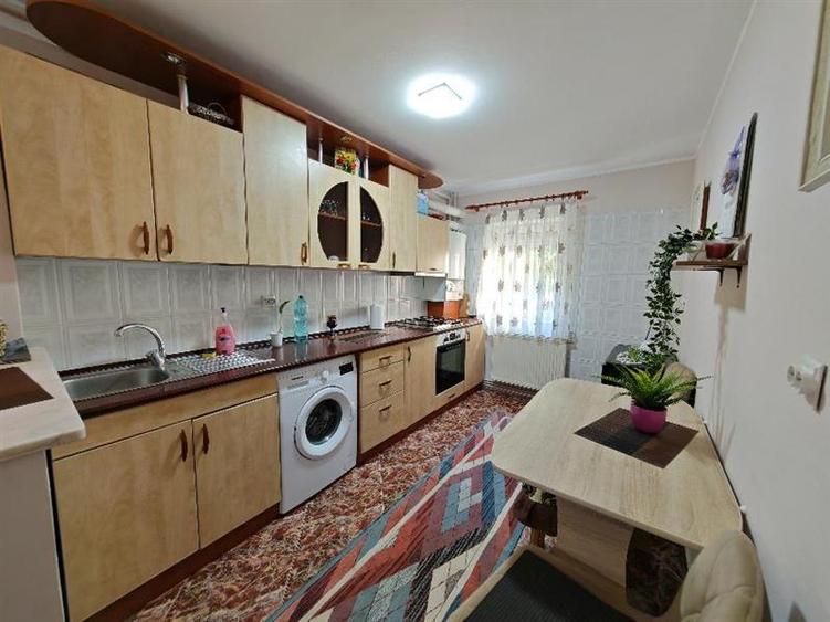 Inchiriem Apartament 2 Camere, Mobilat, Decomandat, Racadau - 11