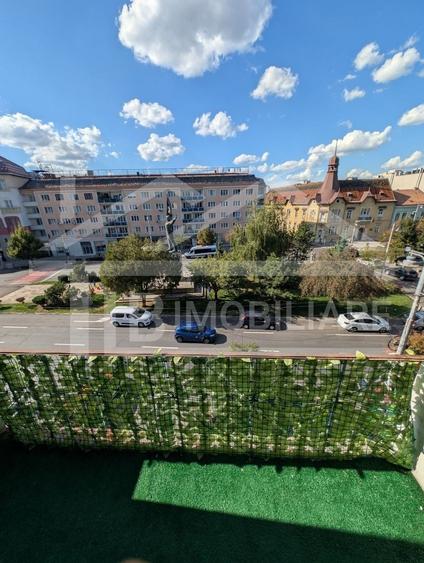 Apartament cu 2 camere circular, mobilat în Ultracentral