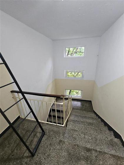 Apartament cu 2 camere circular în Berceni