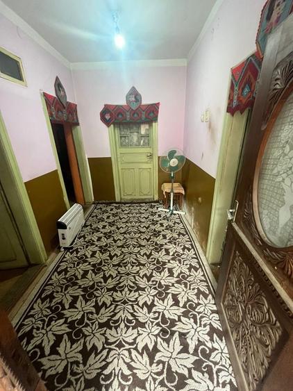 Casă cu 3 camere în Bunești