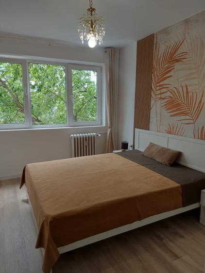 Apartament cu 2 camere semidecomandat în Baba Novac