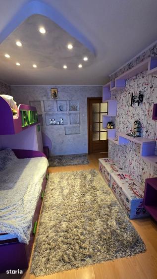 Apartament cu 3 camere în Nicolina