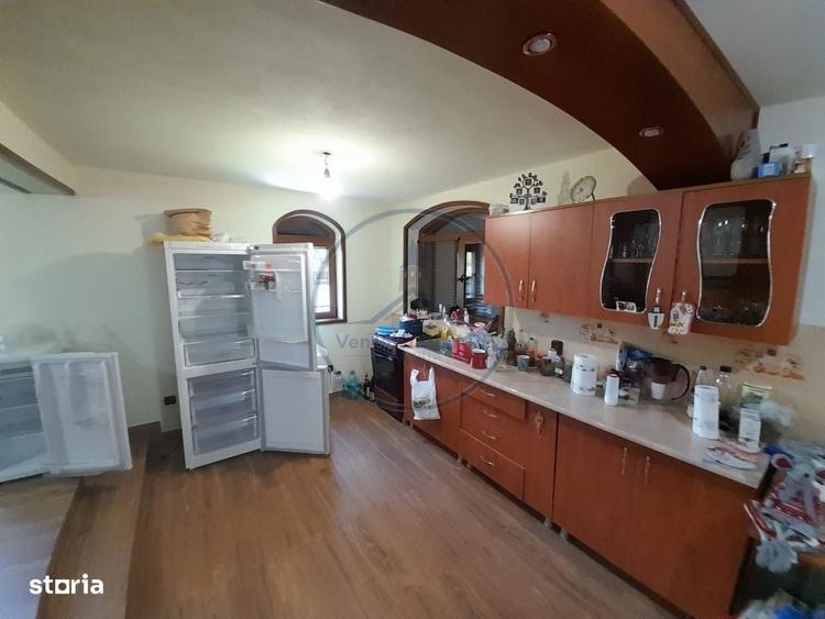 Casă cu 4 camere în Rusu Bârgăului