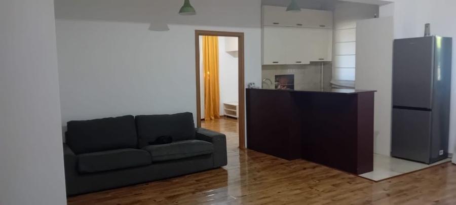 Apartament cu 2 camere semidecomandat în Exterior Vest