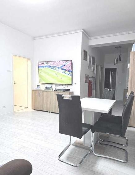 Apartament cu 3 camere decomandat în Calea Urseni
