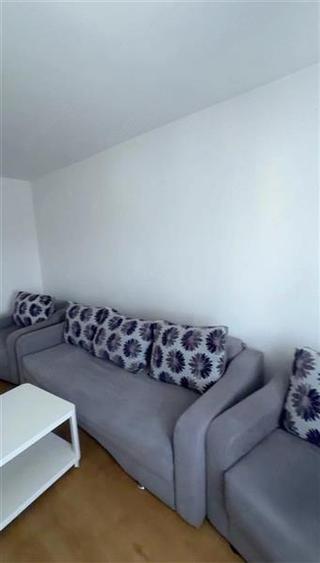 Apartament cu 2 camere decomandat, mobilat în Brâncoveanu