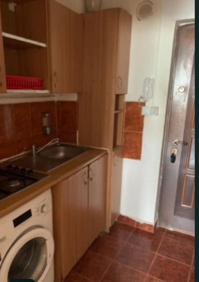 Apartament cu 2 camere în Buziașului