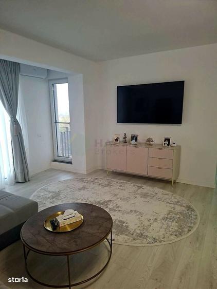 Apartament cu 2 camere semidecomandat în Tunari