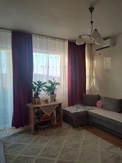 Garsonieră decomandată în Metalurgiei