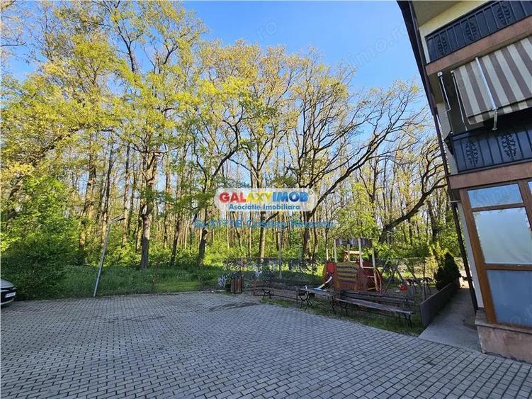 Apartament cu 2 camere decomandat, mobilat în Mogoșoaia