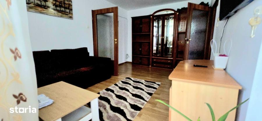 Apartament cu 2 camere semidecomandat în Aleea Trandafirilor