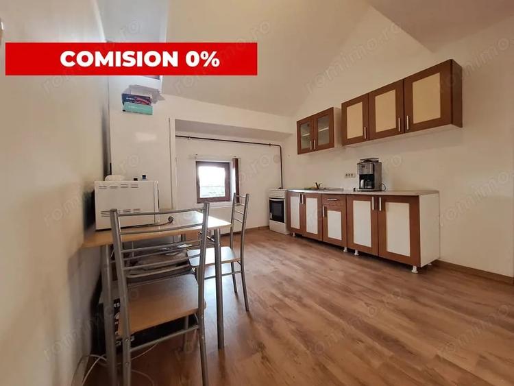 Apartament cu 3 camere semidecomandat în Girocului