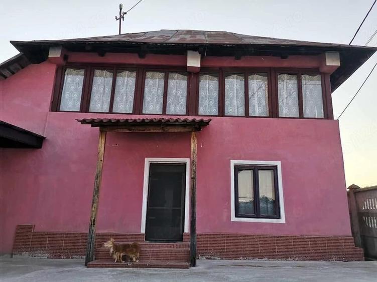 Casă cu 1 camere cu Teren 1500 Mp în Vlăduleni