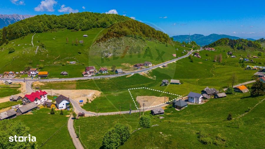 Teren de 3962 mp, în Fundata