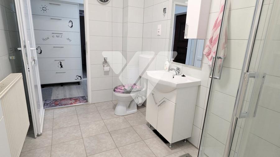 Apartament cu 2 camere decomandat, mobilat în Lazaret