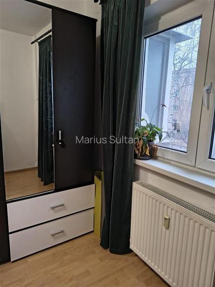 Apartament spre inchiriere, 400 euro in Centrul Civic, Brasov