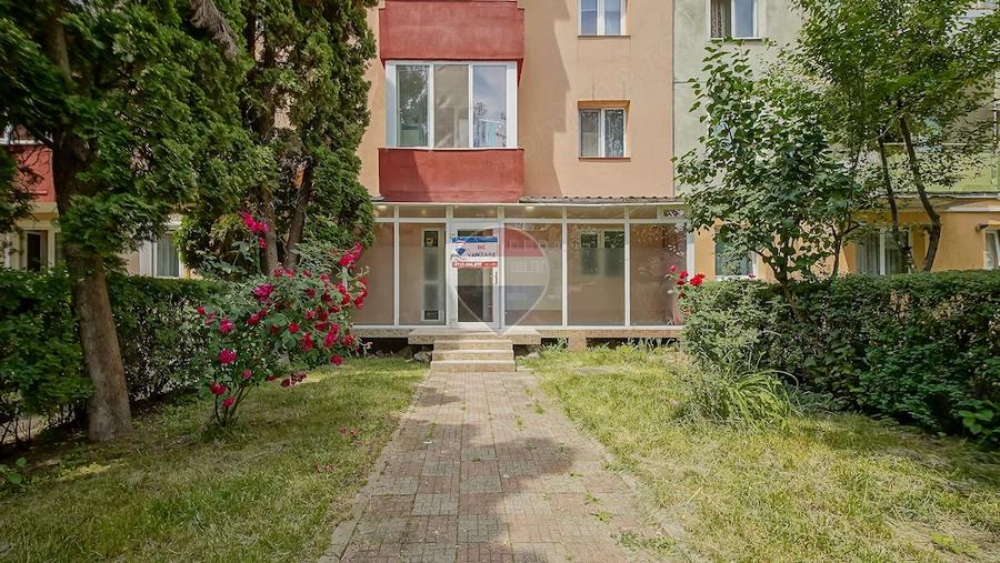 Spațiu comercial, de 44 mp, în Vlahuță