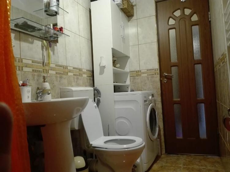 Vand apartament mansarda 2 camere - 14