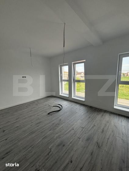 Casă cu 4 camere cu Teren 315 Mp în Ghiroda