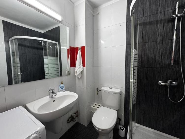 Apartament decomandat 3 camere la prima inchiriere, zona Circumvalatiunii - 9