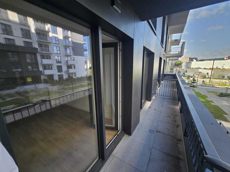 Apartament cu 2 camere decomandat în Vest